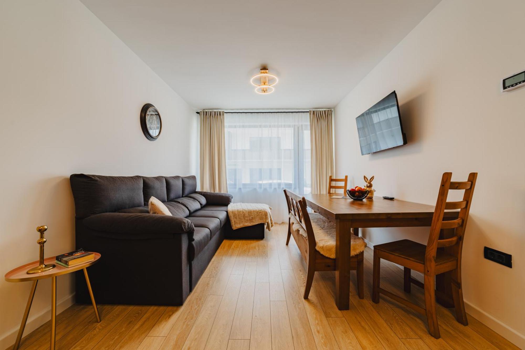 Albert Residence Aparthotel Grand Chalet With Free Spa Access To Alpin Resort โปยานาบราซอฟ ภายนอก รูปภาพ
