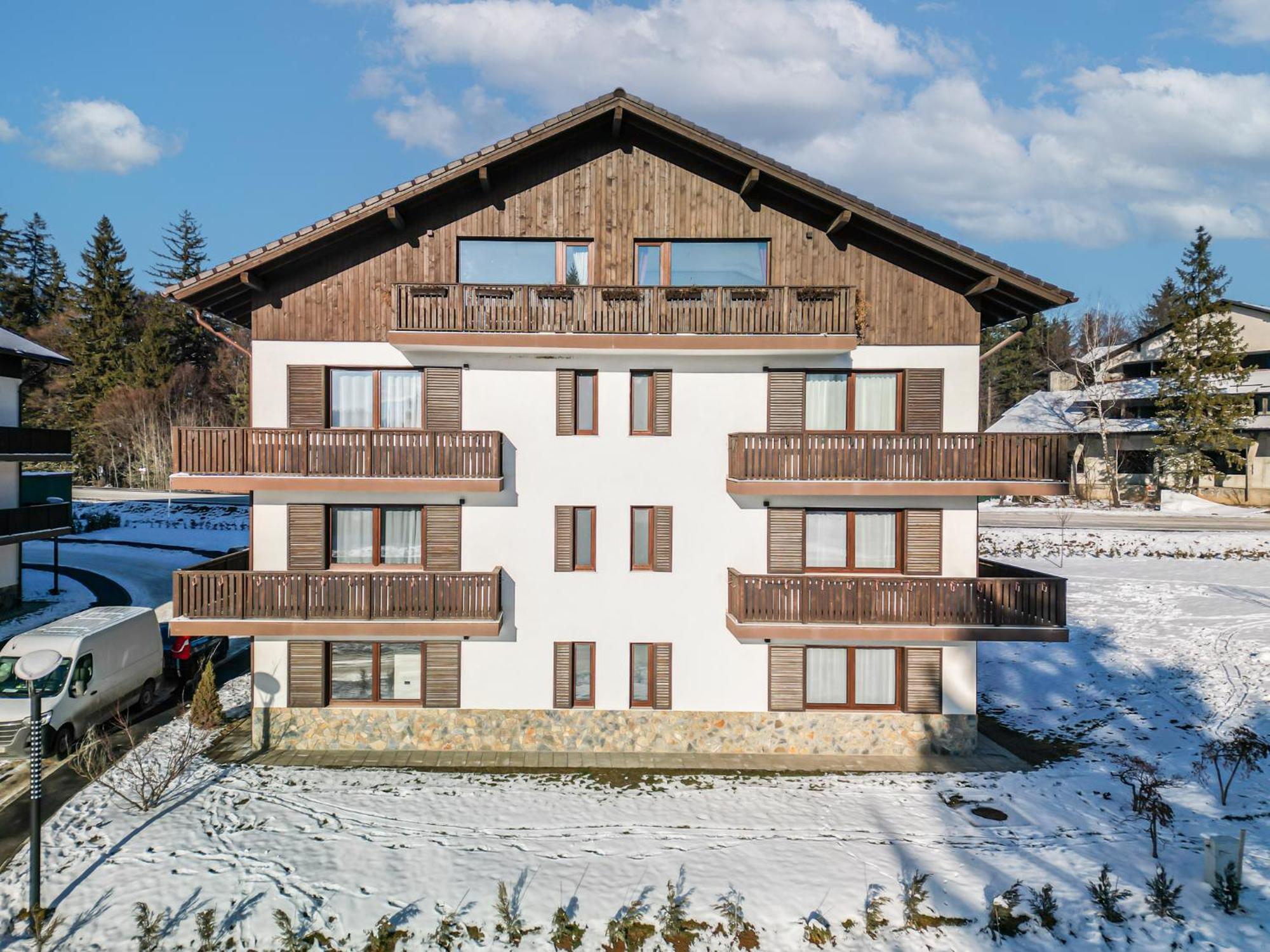Albert Residence Aparthotel Grand Chalet With Free Spa Access To Alpin Resort โปยานาบราซอฟ ภายนอก รูปภาพ