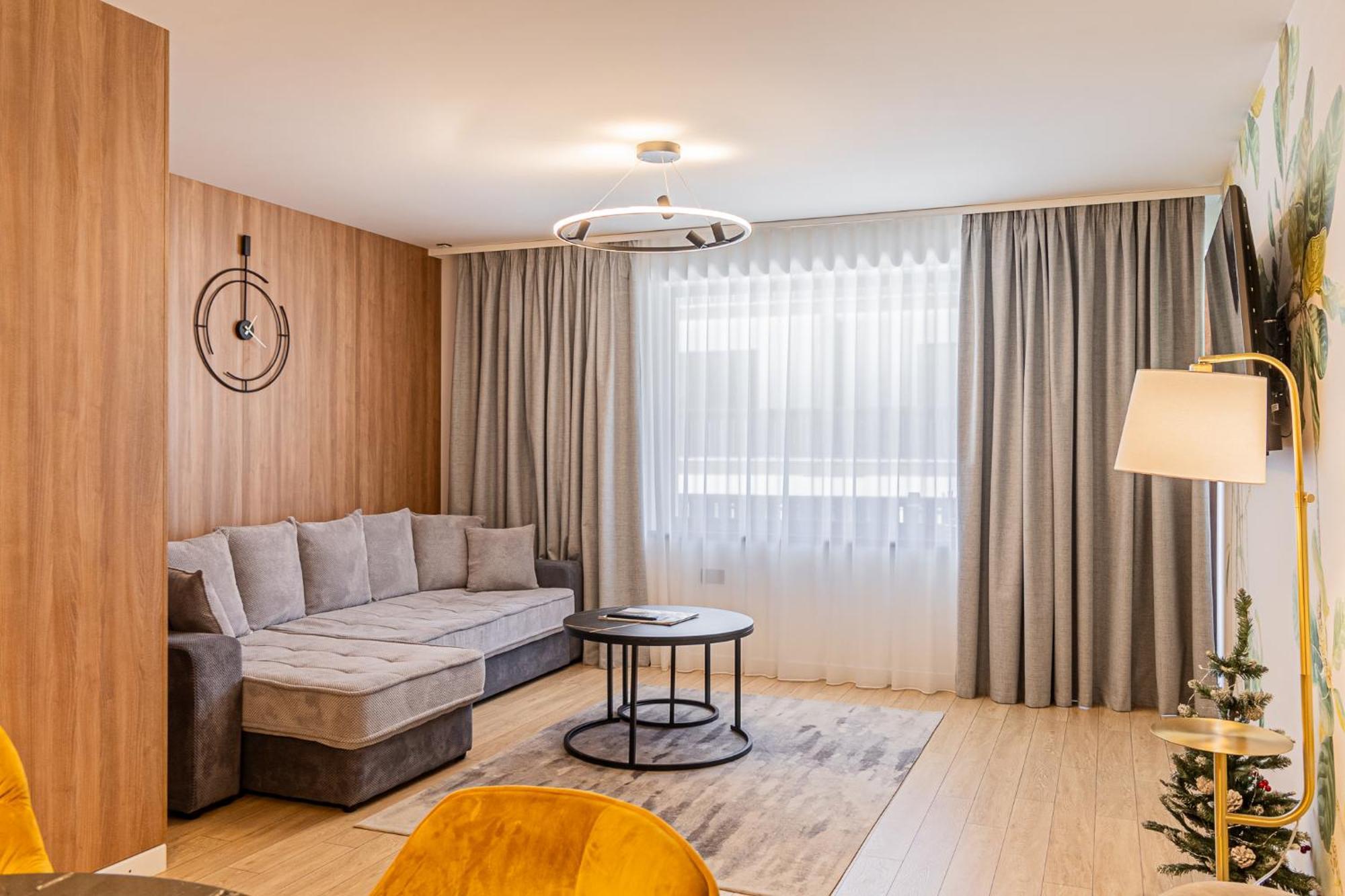 Albert Residence Aparthotel Grand Chalet With Free Spa Access To Alpin Resort โปยานาบราซอฟ ภายนอก รูปภาพ